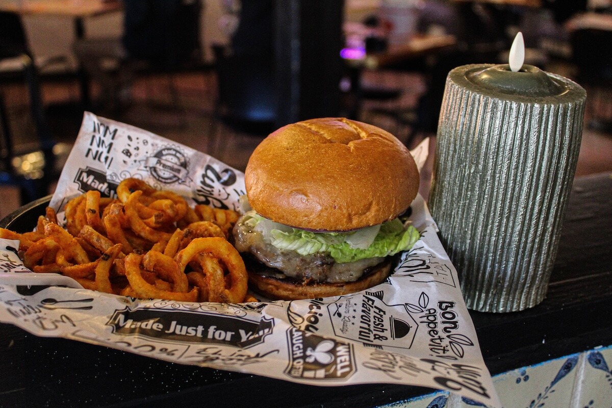 Mountain Oasis Bar & Grill