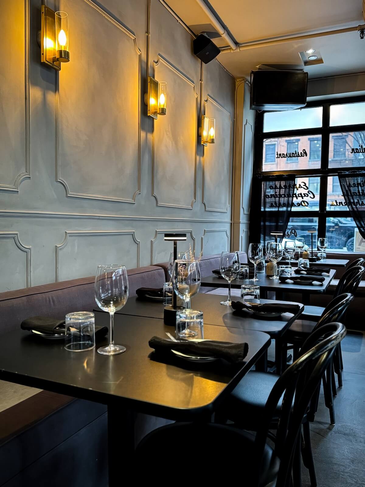 Nittis Italian Restaurant