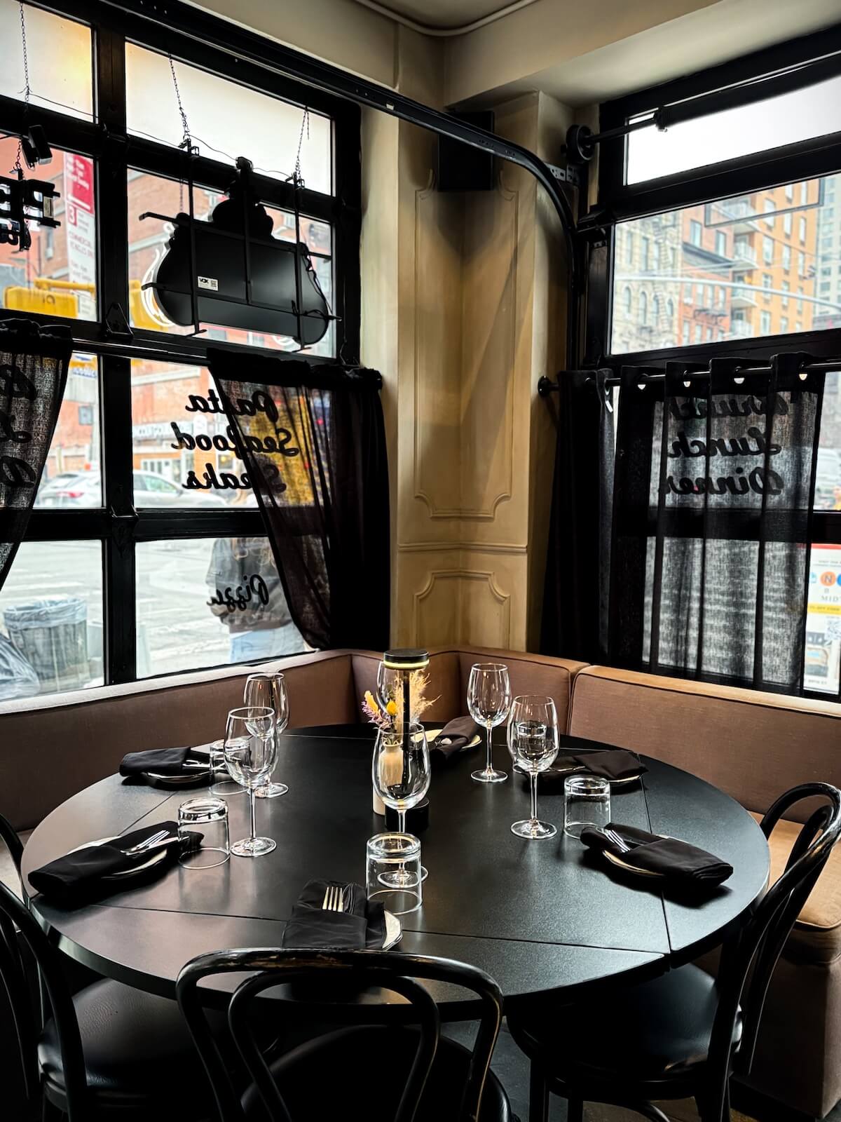 Nittis Italian Restaurant